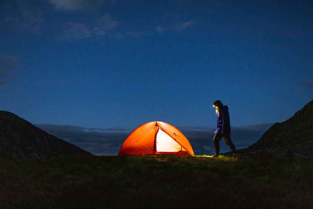 BEST HEAD TORCHES FOR HIKING ON MULTI-DAY EXPEDITIONS